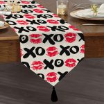 - UcgenRunner-3508-Gorsel1 - Realhomes XO Özel Tasarımlı Dijital Baskılı Püsküllü Şönil Üçgen Runner Realhomes