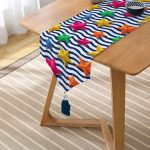 Zigzag 3D Yıldız Desenli Özel Tasarım Püsküllü Şönil Üçgen Runner Realhomes