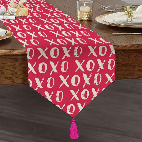 RealHomes Özel Tasarımlı Dijital Baskılı Dekoratif Püsküllü Şönil Üçgen Runner Realhomes