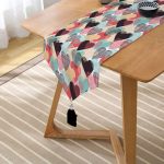 - UcgenRunner-3631-Gorsel2 - Realhomes Realhomes Renkli Kalpler Dijital Baskılı Püsküllü Şönil Üçgen Runner Realhomes