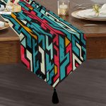 Realhomes Geometrik Motifler Özel Tasarım Dijital Baskılı Püsküllü Şönil Üçgen Runner Realhomes