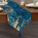 - UcgenRunner-3740-Gorsel1 - Realhomes  Realhomes Mvi Zeminli Altın Yaldızlı Dijital Baskılı Modern Püsküllü Şönil Üçgen Runner Realhomes