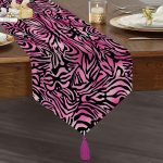 Realhomes Özel Tasarım Dijtal Baskılı Modern Püsküllü Şönil Üçgen Runner Realhomes