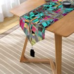 Realhomes Renkli Mozaik Motifli Dijital Baskılı Modern Püsküllü Şönil Üçgen Runner Realhomes