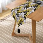 - UcgenRunner-3815-Gorsel2 - Realhomes Realhomes Özel Seri Dijital Baskılı Modern Püsküllü Şönil Üçgen Runner Realhomes