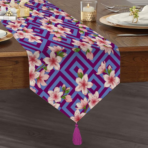 - UcgenRunner-3898-Gorsel1 - Realhomes  Realhomes Özel Tasarım Dijtal Baskılı Modern Püsküllü Şönil Üçgen Runner Realhomes