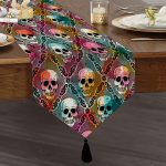 - UcgenRunner-3929-Gorsel1 - Realhomes Realhomes Renkli Zeminde Kurukafa Motifli Dijital Baskılı Modern Püsküllü Şönil Üçgen Runner Realhomes