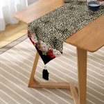 - UcgenRunner-4057-Gorsel2 - Realhomes Realhomes Özel Tasarım Dijital Baskılı Modern Püsküllü Şönil Üçgen Runner Realhomes