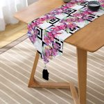 - UcgenRunner-4067-Gorsel2 - Realhomes Realhomes Özel Tasarım Dijital Baskılı Modern Püsküllü Şönil Üçgen Runner Realhomes