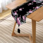 Realhomes Özel Tasarım Dijital Baskılı Modern Püsküllü Şönil Üçgen Runner Realhomes