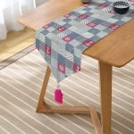 Realhomes Özel Tasarım Dijital Baskılı Modern Püsküllü Şönil Üçgen Runner Realhomes