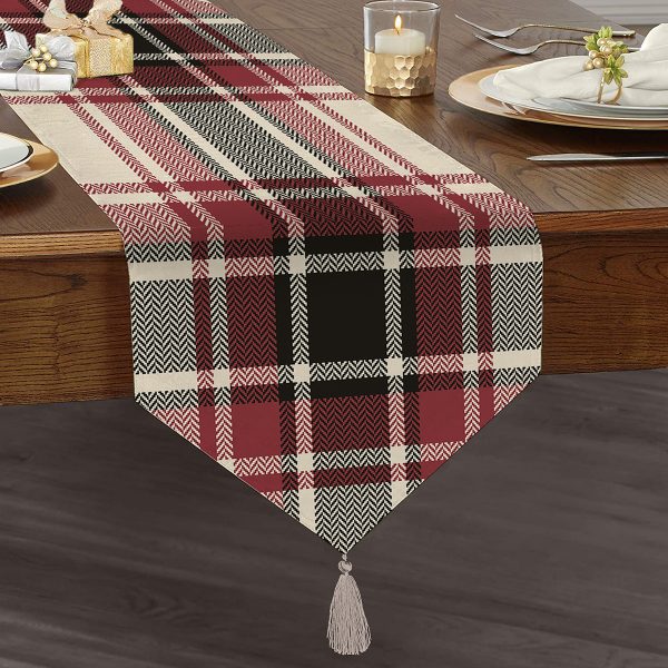 Realhomes Siyah Zigzag Zeminde Ilkbahar Çiçekleri Temalı Püsküllü Şönil Üçgen Runner Realhomes