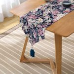 Realhomes Modern Gül Temalı Özel Tasarım Dijital Baskılı Püsküllü Şönil Üçgen Runner Realhomes