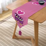 Realhomes Baykuş Desenli Dijital Baskılı Dekoratif Özel Tasarım Püsküllü Şönil Üçgen Runner Realhomes