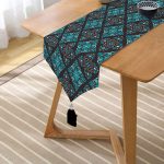 Realhomes Modern Çini Tasarımlı Dijital Baskılı Püsküllü Şönil Üçgen Runner Realhomes