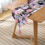 - UcgenRunner-4270-Gorsel2 - Realhomes Realhomes Geometrik Şekil Içinde Modern Gül Tasarımlı Püsküllü Şönil Üçgen Runner Realhomes