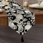 Realhomes Kuru Kafa Ve Kelebek Tasarımlı Püsküllü Şönil Üçgen Runner Realhomes