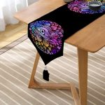 - UcgenRunner-5009siyah-Gorsel2 - Realhomes Siyah Zeminde Renkli Üçüncü Göz Motifli Püsküllü Şönil Üçgen Runner Realhomes