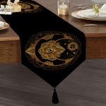 - UcgenRunner-5030-Gorsel1 - Realhomes  Siyah Zeminde Gold Hilal Içerisinde Üçüncü Göz Motifli Dijital Baskılı Püsküllü Şönil Üçgen Runner Realhomes