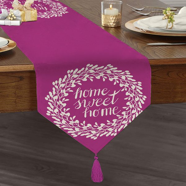 Vizon Zeminde Zenci Kadın Tasarımlı Modern Püsküllü Şönil Üçgen Runner Realhomes