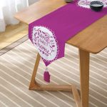 - UcgenRunner-510-Gorsel2 - Realhomes Home Sweet Home Dijital Baskılı Dekoratif Püsküllü Şönil Üçgen Runner Realhomes