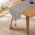 - UcgenRunner-5116kahve-Gorsel2 - Realhomes  Özel Tasarım Kahve Ikat Desenli Dijital Baskılı Püsküllü Şönil Üçgen Runner Realhomes