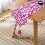 Özel Tasarım Mor Ikat Desenli Dijital Baskılı Püsküllü Şönil Üçgen Runner Realhomes