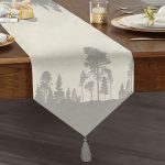 Beyaz Zeminde Gri Ağaç Tasarımlı Dekoratif Püsküllü Şönil Üçgen Runner Realhomes