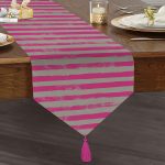 - UcgenRunner-5237kolaj-Gorsel1 - Realhomes Çizgi Kolaj Motifli Dekoratif Modern Püsküllü Şönil Üçgen Runner Realhomes