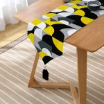 - UcgenRunner-5240-Gorsel2 - Realhomes  Dijital Baskılı Özel Tasarım Dekoratif Modern Püsküllü Şönil Üçgen Runner Realhomes