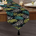 - UcgenRunner-5246-Gorsel1 - Realhomes  Siyah Zeminde Renkli Yaprak Motifli Özel Tasarım Püsküllü Şönil Üçgen Runner Realhomes