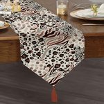 - UcgenRunner-5283-Gorsel1 - Realhomes Leopar Baskılı Ikat Desenli Modern Püsküllü Şönil Üçgen Runner Realhomes