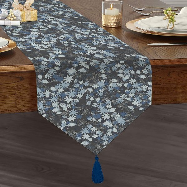 Beyaz Zeminde Soyut Çizim Ay ve Yaprak Motifli Modern Püsküllü Şönil Üçgen Runner Realhomes