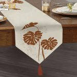 - UcgenRunner-5360-Gorsel1 - Realhomes Gri Zeminde Palmiye Yaprakları Motifli Püsküllü Şönil Üçgen Runner Realhomes