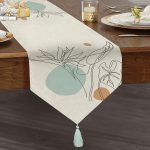 Beyaz Zemin Üzerinde Çizim Çiçek Tasarımlı Püsküllü Şönil Üçgen Runner Realhomes