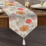 - UcgenRunner-5372-Gorsel1 - Realhomes Kırmızı Ve Turuncu Puantiyeli Zeminde Karakalem Çiçek Motifli Püsküllü Şönil Üçgen Runner Realhomes