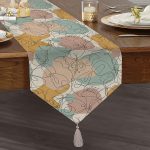 - UcgenRunner-5375-Gorsel1 - Realhomes Mavi Ve Kahverengi Puantiye Zemin Üzerinde Karakalem Çizim Çiçek Motifli Püsküllü Şönil Üçgen Runner Realhomes