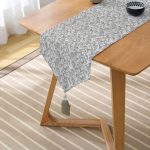 Gri Kot Zeminde Çiçek Ve Dal Motifli Özel Tasarım Püsküllü Şönil Üçgen Runner Realhomes