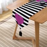 RealHomes Dijital Baskılı Özel Tasarım Püsküllü Şönil Üçgen Runner Realhomes