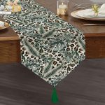 - UcgenRunner-5414-Gorsel1 - Realhomes Leopar Zemin Üzeinde Gümüş Tropik Yapraklar Baskılı Püsküllü Şönil Üçgen Runner Realhomes