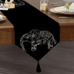 Retro Mandala Fil Desenli Özel Tasarım Püsküllü Şönil Üçgen Runner Realhomes