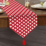 RealHomes Dijital Baskılı Dekoratif Püsküllü Şönil Üçgen Runner Realhomes