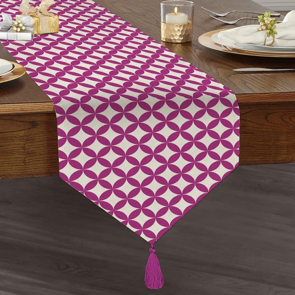 - UcgenRunner-551-Gorsel1 - Realhomes  Siyah Zeminli Tropik Yapraklı Özel Tasarım Moderen Püsküllü Şönil Üçgen Runner Realhomes