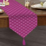 - UcgenRunner-558-Gorsel1 - Realhomes RealHomes Dijital Baskılı Dekoratif Püsküllü Şönil Üçgen Runner Realhomes