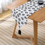 Köpek Ayak İzi Desenli Özel Tasarım Modern Püsküllü Şönil Üçgen Runner Realhomes