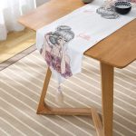 Fashion Girl Dijital Baskılı Modern Püsküllü Şönil Üçgen Runner Realhomes