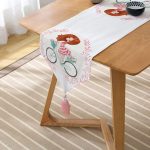 RealHomes Dijital Baskılı Özel Tasarım Püsküllü Şönil Üçgen Runner Realhomes