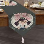 RealHomes Dijital Baskılı Özel Tasarım Püsküllü Şönil Üçgen Runner Realhomes