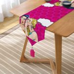 Realhomes Fashion Girl Dijital Baskılı Modern Özel Tasarım Püsküllü Şönil Üçgen Runner Realhomes