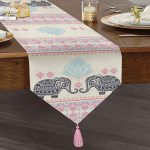 RealHomes Dijital Baskılı Özel Tasarım Püsküllü Şönil Üçgen Runner Realhomes